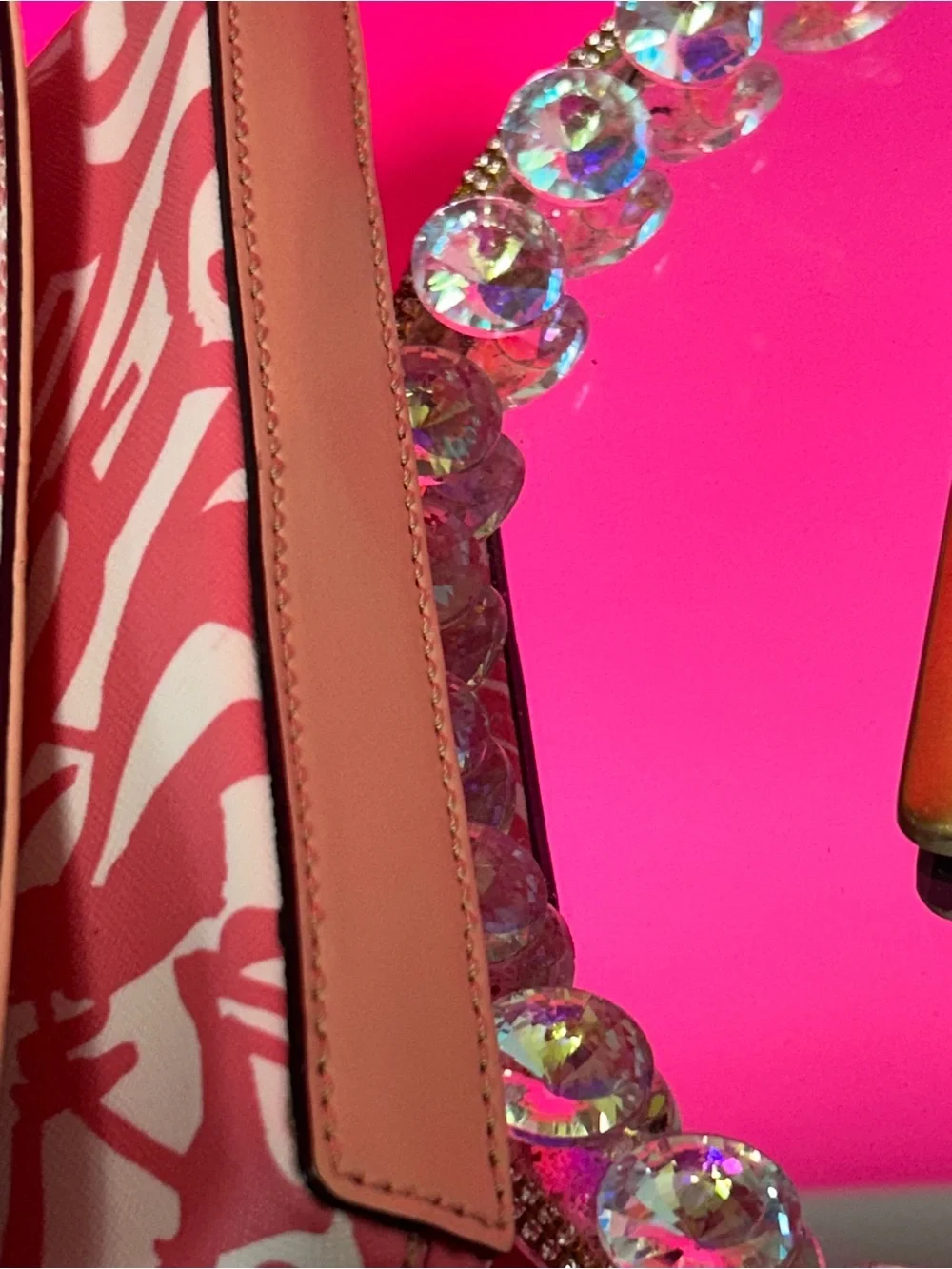 kate spade Pink and White Leaf-Print Crossbody Bag Approx. 8 x 5.5